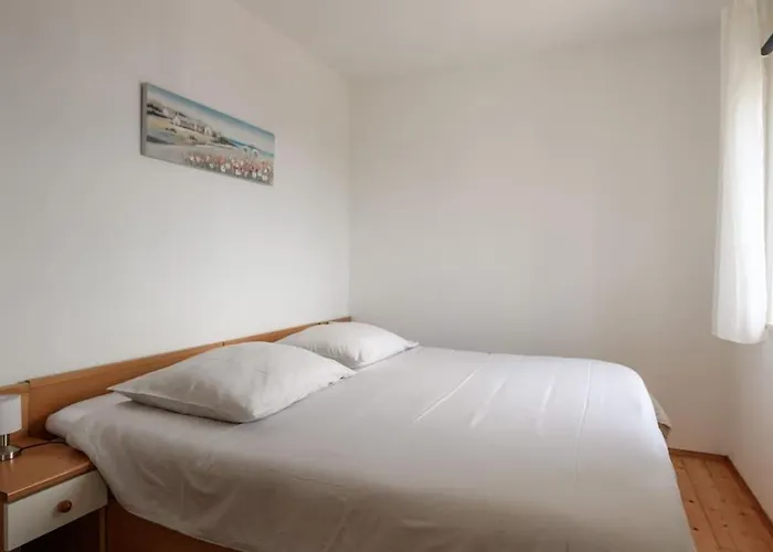 Yasmin By Briskva Апартаменты