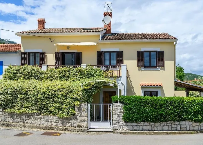 Apartman Yasmin By Briskva Brseč