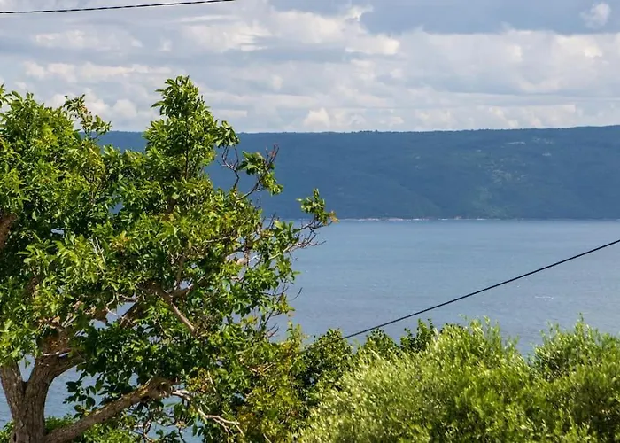 Apartman Yasmin By Briskva Brseč